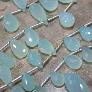 Chalcedoon drops